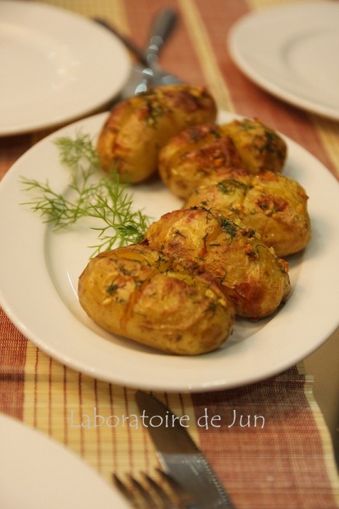 Khoai tây nướng bơ tỏi