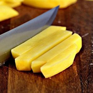 Cách làm khoai tây nướng cay