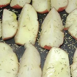 Cách làm khoai tây nướng lá hương thảo