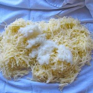 Cách làm khoai tây sợi chiên xù