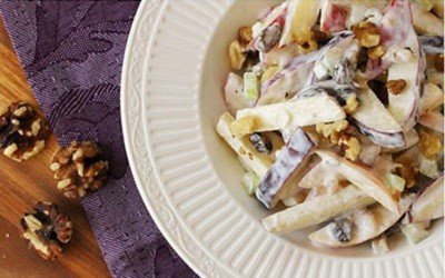 Khoai tây viên hải sản xốt chua ngọt