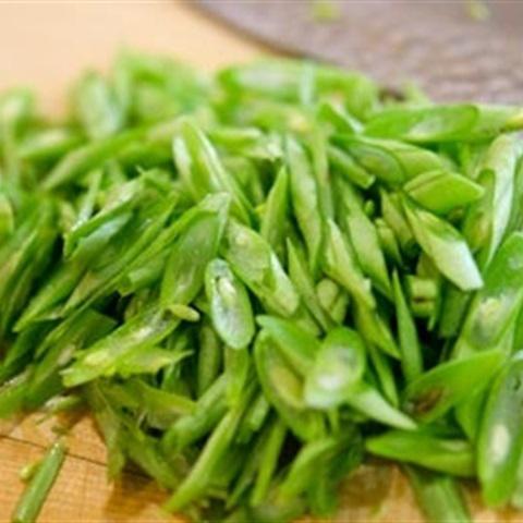 Cách làm khoai tây xào đậu cove