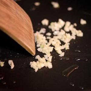 Cách làm khoai tây xào đậu cove