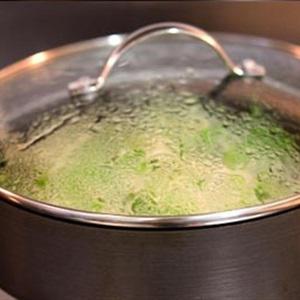 Cách làm khoai tây xào đậu cove