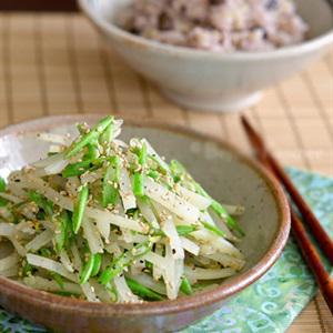 Cách làm khoai tây xào đậu que