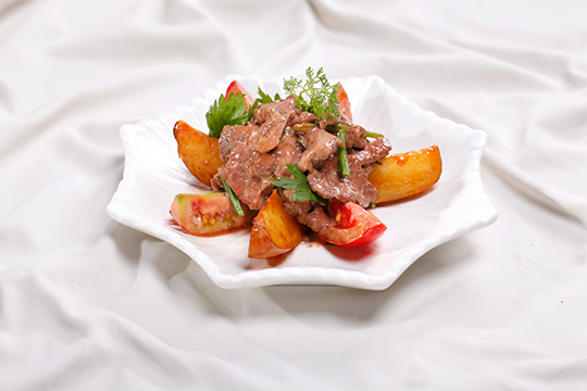 Khoai tây xào thịt bò
