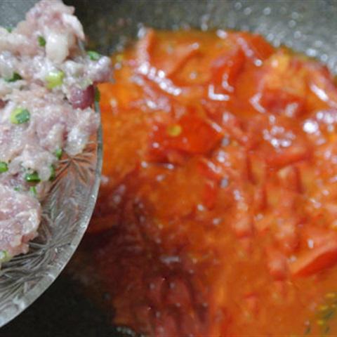 Cách làm khoai tây xào thịt heo băm