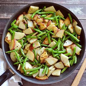 Cách làm khoai tây xào với đậu que