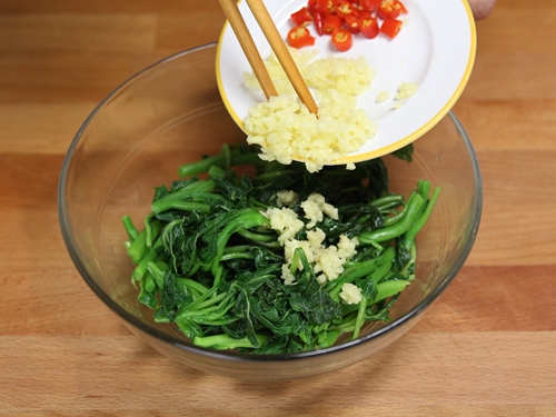 Không lo bị nóng với canh đậu hũ kiểu Thái thanh mát