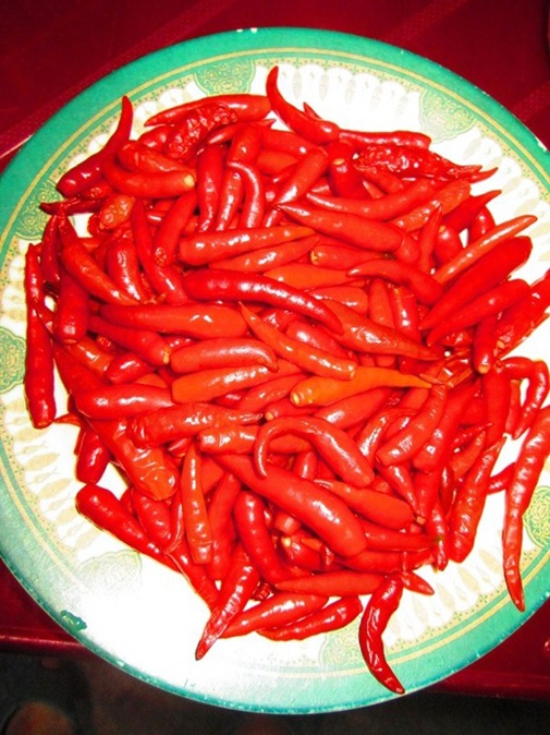 Không ngừng gắp với món trứng cuộn tôm ngon phát hờn