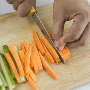 Cách làm kimbap Hàn Quốc