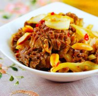 Là lạ: Mề gà xào với lạc rang