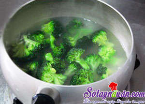 Lạ miệng với món nui xào thịt hun khói