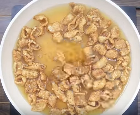 Lạ miệng với món sườn bung chua chua ăn mãi không muốn dừng