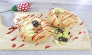 Lạ miệng với pizza trái cây ngon ngọt, ăn hoài không ngán