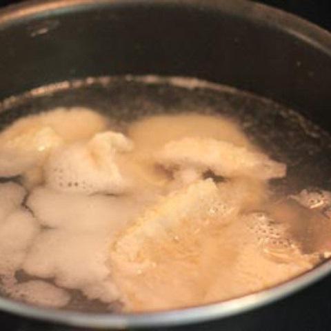 Cách làm lá sách xào khế chua