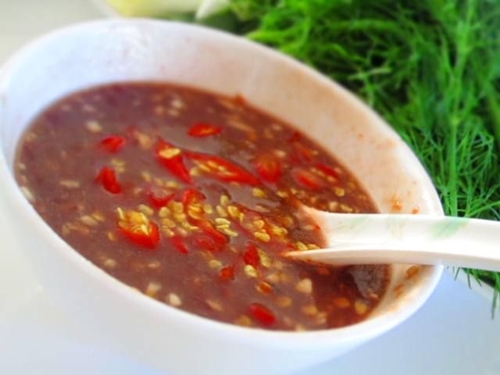 Lạc rang bơ giòn tan béo ngậy, thơm nức mũi