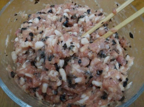 Lạc sang xứ sở Hàn Quốc với nui xào thịt heo kim chi