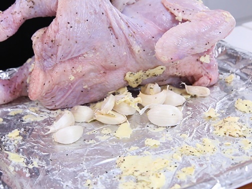 Làm bánh bông lan phô mai bằng nồi cơm điện thơm ngậy, mềm mịn, ngon chẳng kém gì ngoài hàng