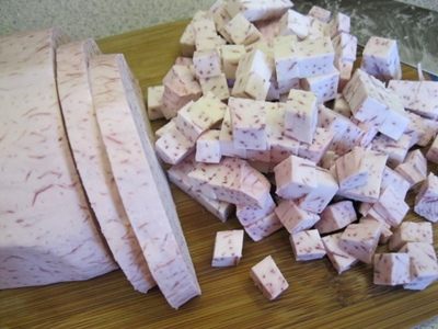 Làm bánh pía homemade dành cho gia đình ngày cuối tuần