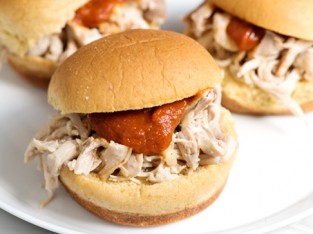 Làm buger gà xé ngon trong chưa đầy 1 giờ