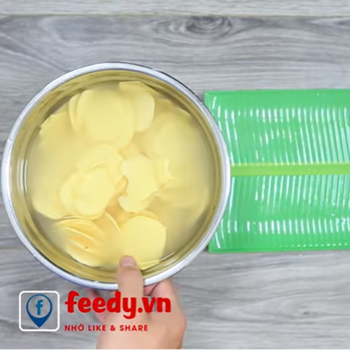 Làm cá hấp theo cách này thì vừa mềm ngon lại thơm phức không hề tanh chút nào