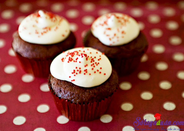 Làm cupcake cực đẹp cực yêu tặng người ấy