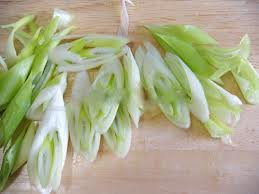 Làm đậu hũ xào kim chi lạ miệng, ngon cơm