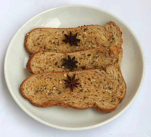 Làm gì với bánh mì cũ?