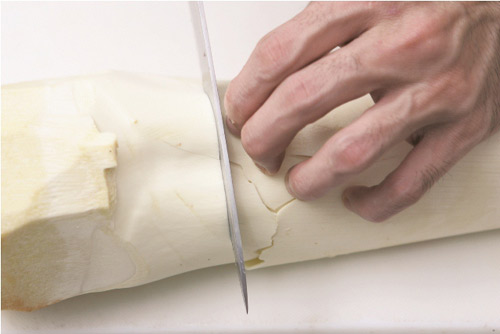 Làm gỏi củ hủ dừa chay thanh đạm ngày rằm tháng tư