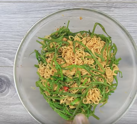 Làm gỏi cuốn tôm kiểu này vừa nhanh vừa ngon, không lo bị béo