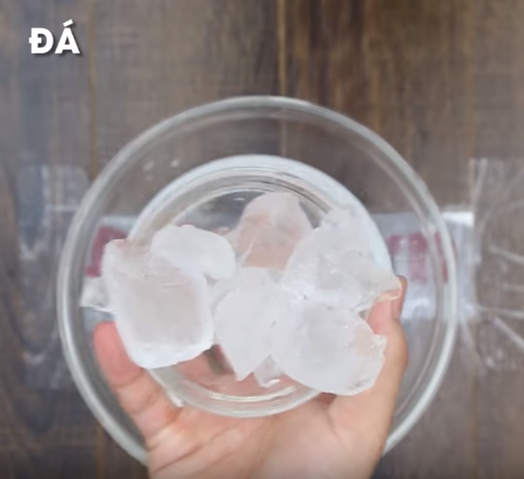 Làm kem "vò" vị xoài chanh leo không cần máy làm kem