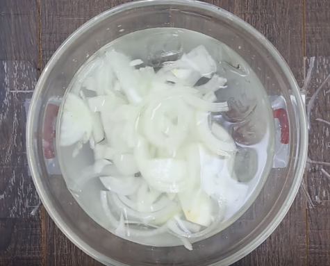 Làm kem "vò" vị xoài chanh leo không cần máy làm kem