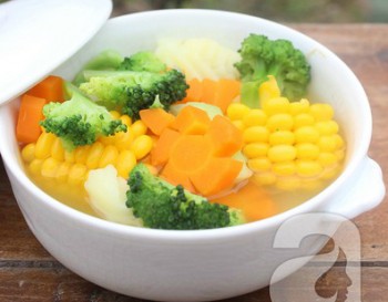 Làm món canh rau củ chay ngon, đẹp mắt