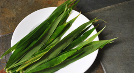 Làm món ốc bươu kho gừng