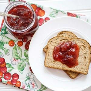 Cách làm mứt dâu bằng lò vi sóng