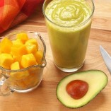 Làm sinh tố bơ không bị đắng