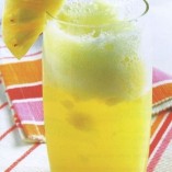 Làm sinh tố dứa ngon giúp giảm cân