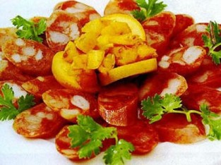 Lạp xưởng sốt quất