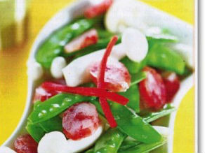 Lạp xưởng xào đậu, nấm