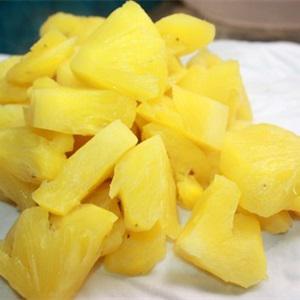 Cách làm lẩu bắp bò chanh leo