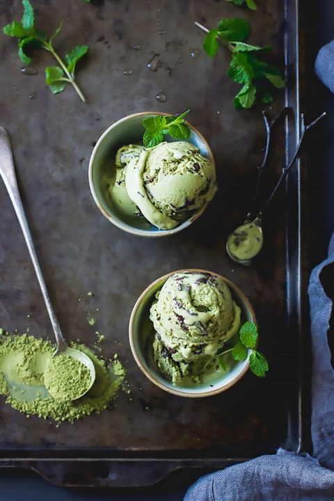 Lẩu bò hải sản nóng hổi cho ngày mưa lạnh