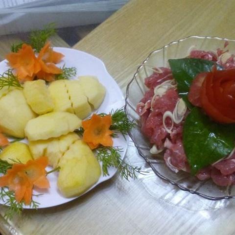 Cách làm lẩu bò rau củ