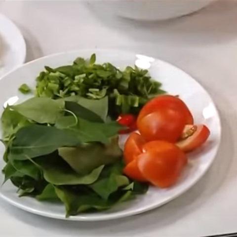 Cách làm lẩu cá đuối lá giang