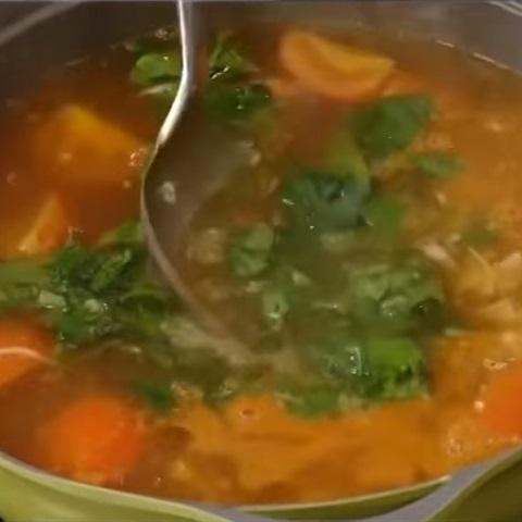 Cách làm lẩu cá đuối lá giang