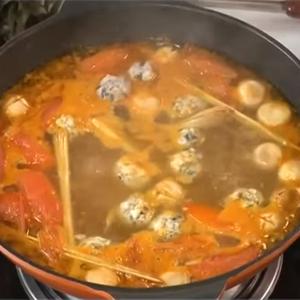 Cách làm lẩu chem chép tía tô