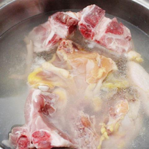 Cách làm lẩu cua chả cá