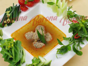 Lẩu cua đồng chua cay