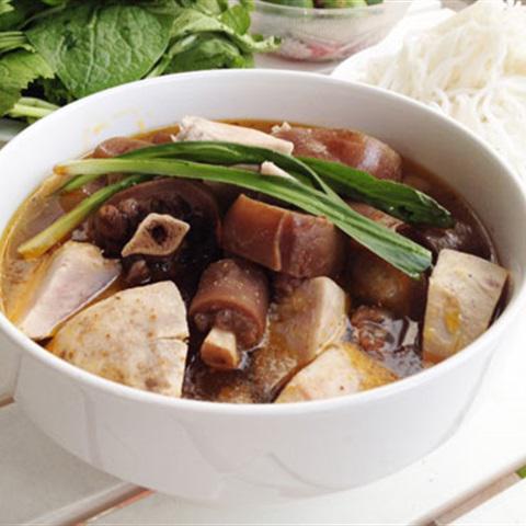 Cách làm lẩu đuôi bò