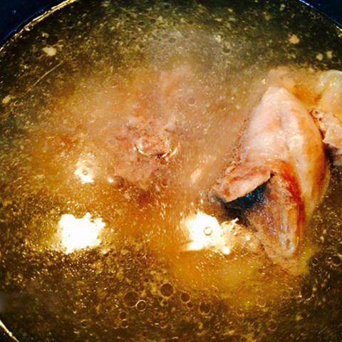 Cách làm lẩu ếch nấu măng